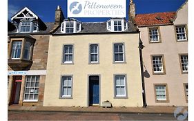 Market Apartment- Harbourfront Studio Pittenweem